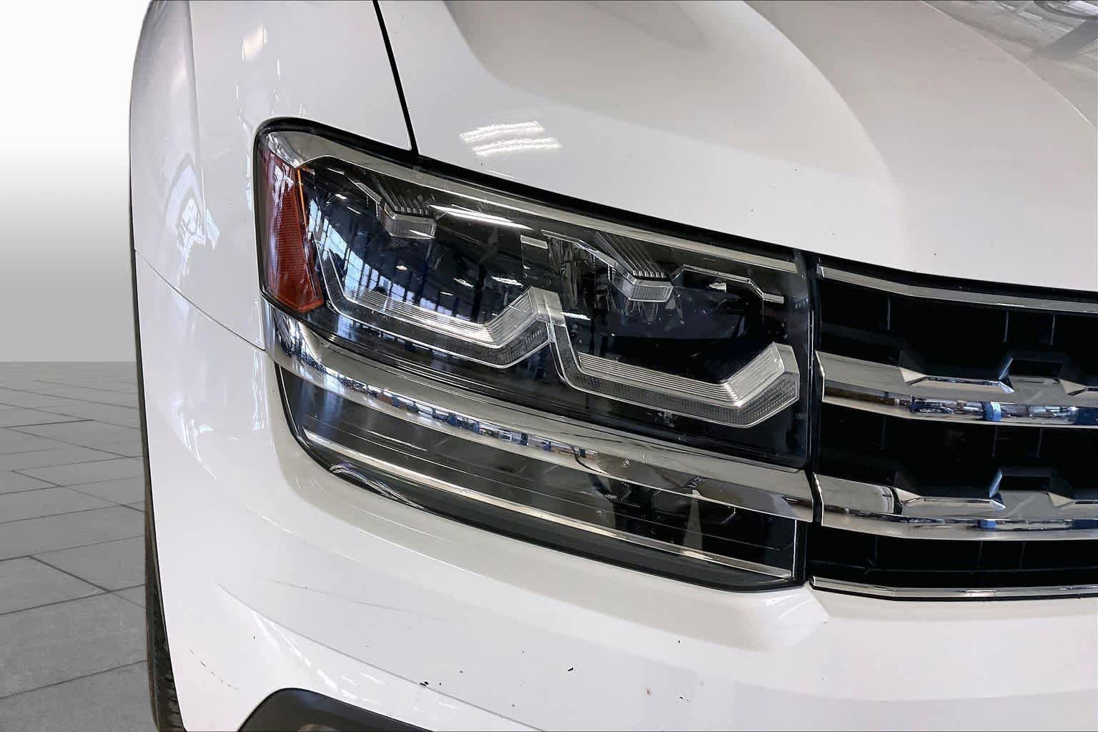 Used 2019 Volkswagen Atlas SEL FWD image 25