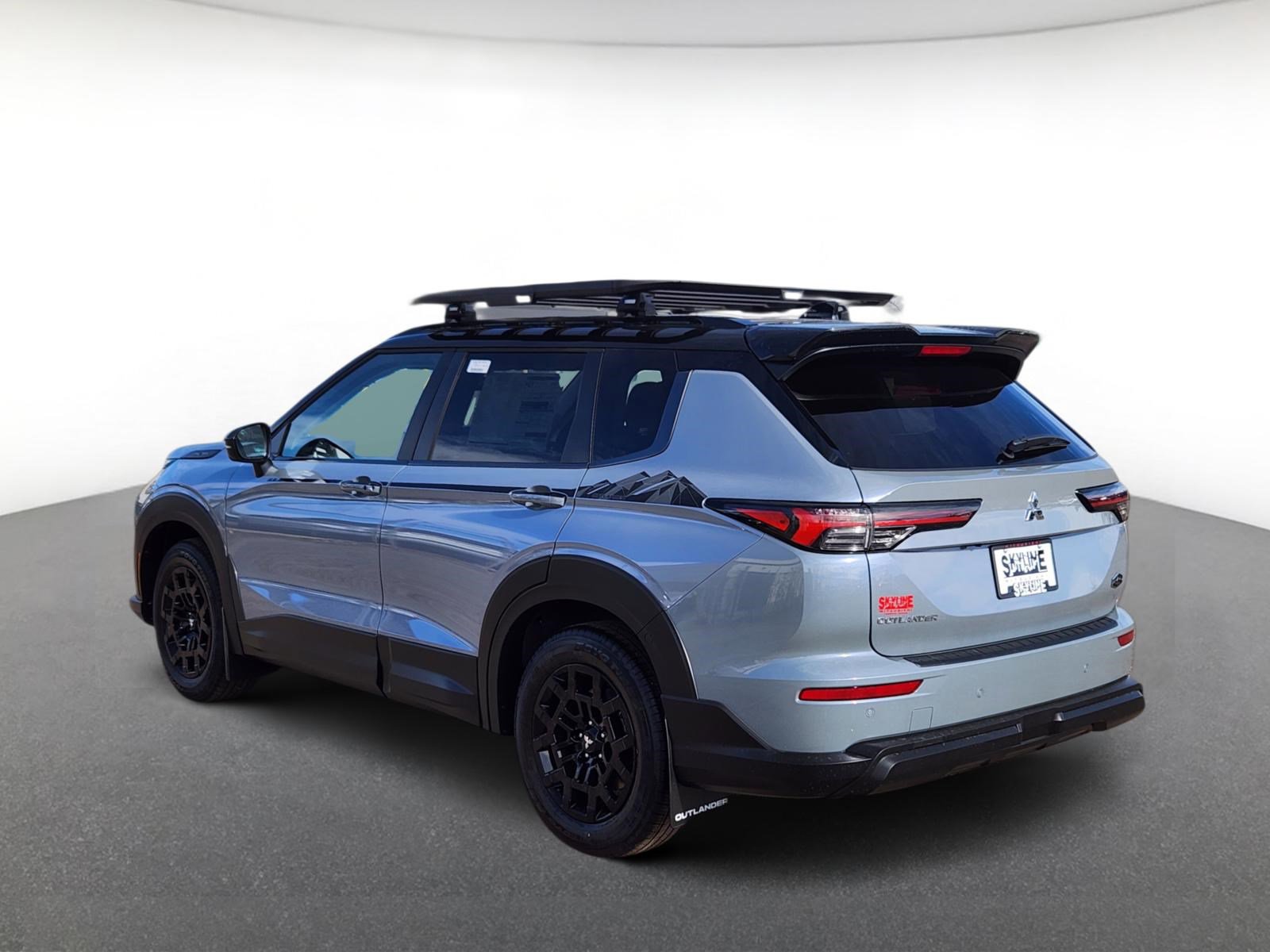 New 2026 Mitsubishi Outlander AWD image 4