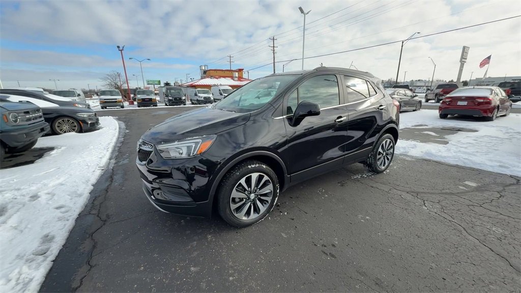 Used 2022 Buick Encore Preferred w/ Safety Package image 4
