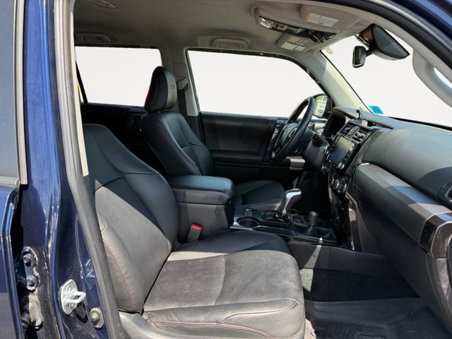 Used 2021 Toyota 4Runner TRD Off-Road Premium AWD/4WD image 11