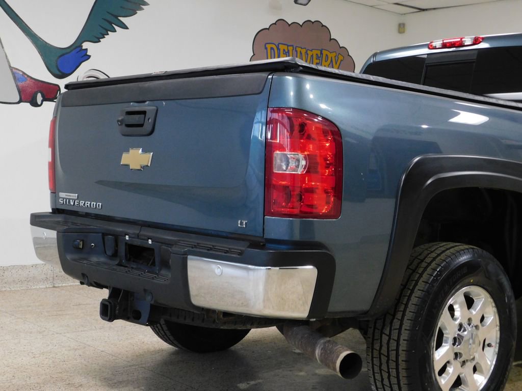 Used 2011 Chevrolet Silverado 2500 LT w/ Interior Plus Package AWD/4WD image 80