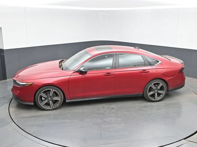 Used 2025 Honda Accord Sport image 21
