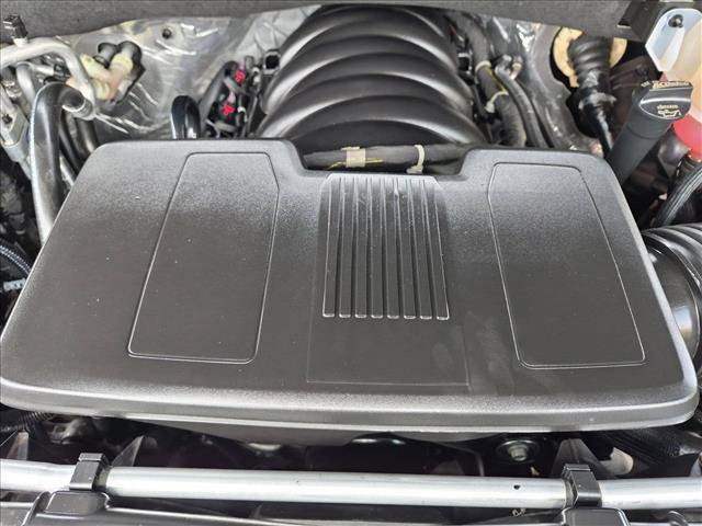 Used 2025 GMC Yukon XL Denali AWD/4WD image 9