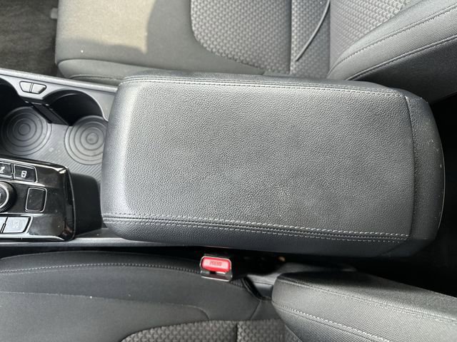 Used 2023 Kia Sportage LX image 23