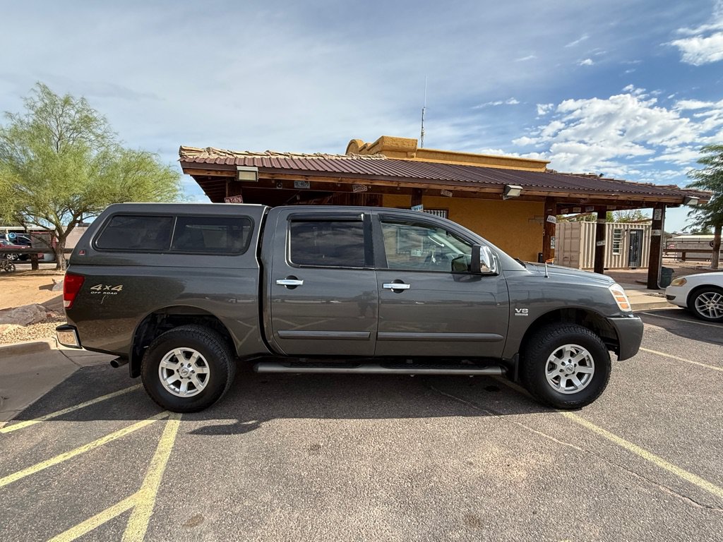 Used 2004 Nissan Titan LE w/ (NAV) Nissan Navigation Pkg AWD/4WD image 10