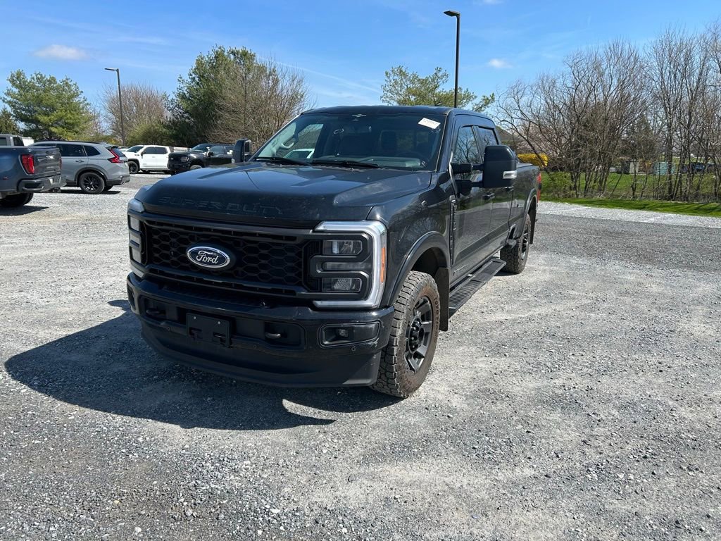 Used 2023 Ford F250 Lariat w/ Lariat Ultimate Package image 2