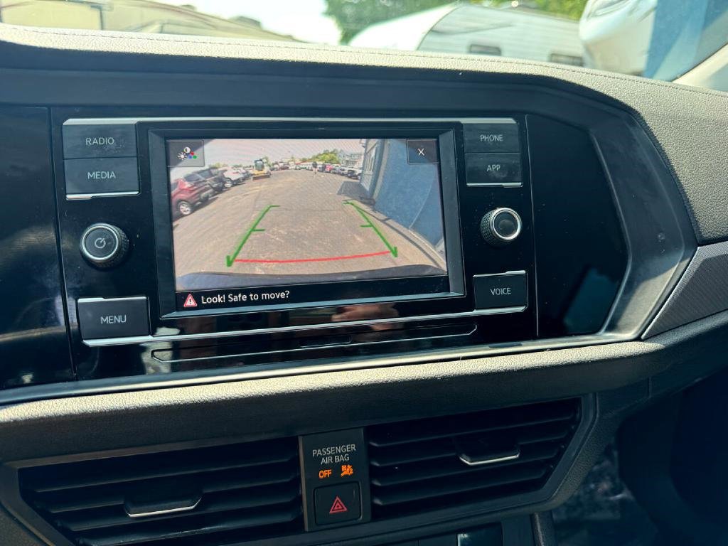 Used 2020 Volkswagen Jetta S image 18