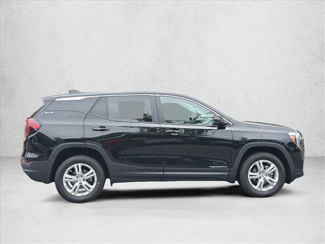 Used 2024 GMC Terrain SLE AWD/4WD video 3