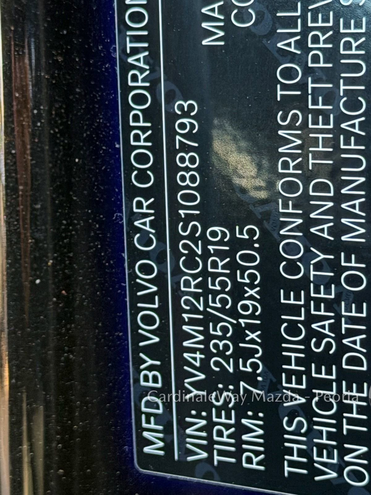 Used 2025 Volvo XC60 B5 Plus AWD/4WD image 13