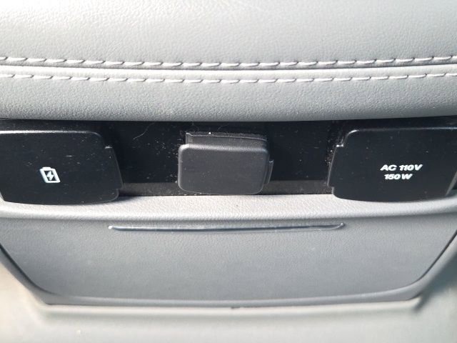 Used 2020 Lincoln Navigator Reserve w/ Luxury Package image 24