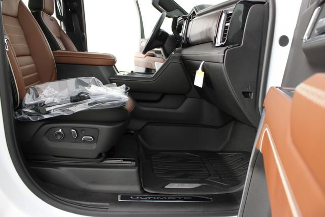 New 2026 GMC Sierra 3500 Denali Ultimate AWD/4WD image 26