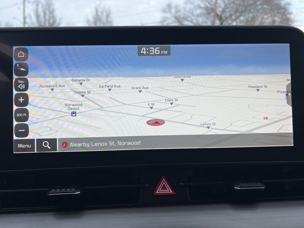 Used 2023 Kia Sportage EX image 16