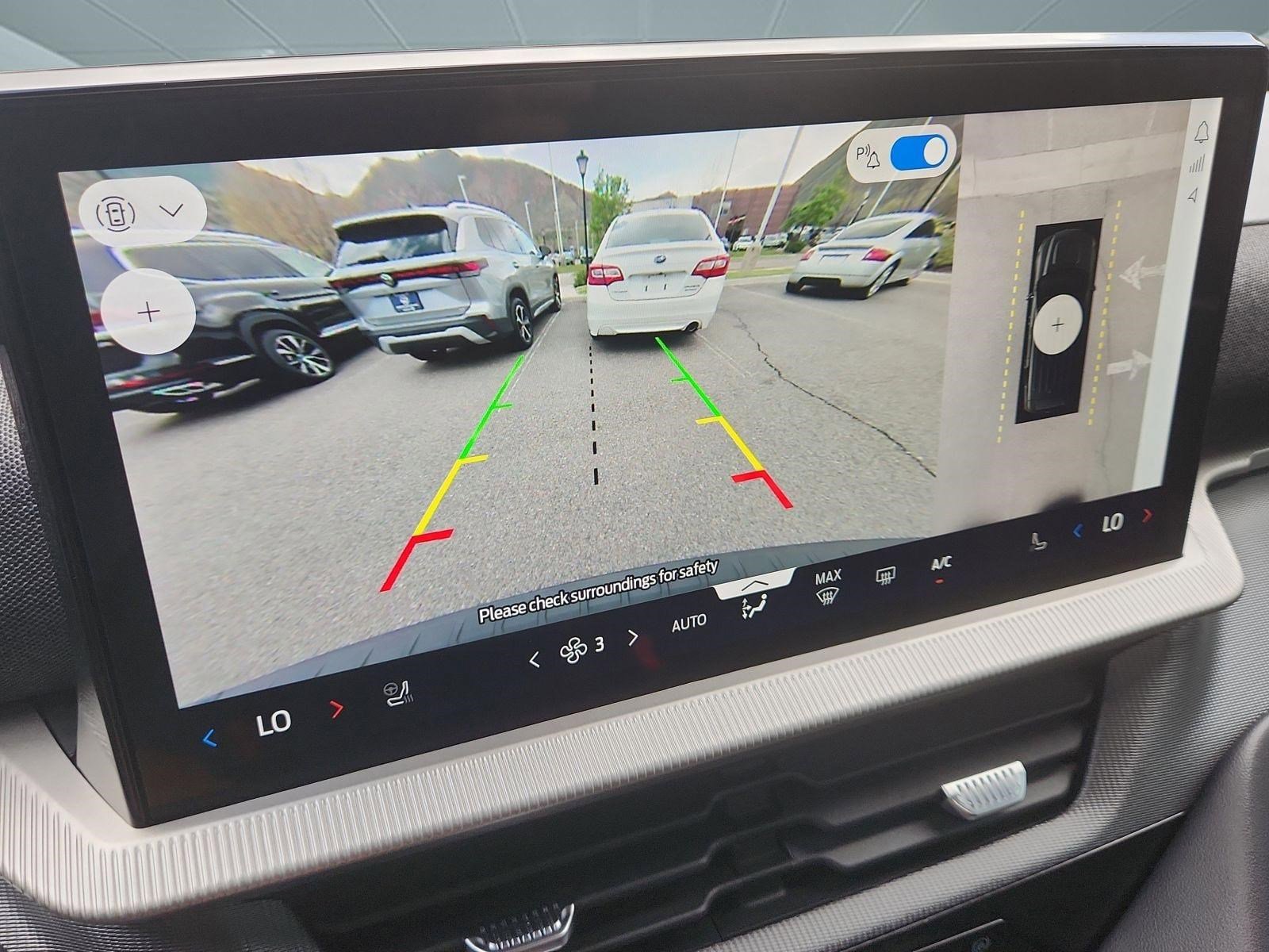 Used 2025 Ford Explorer ST AWD/4WD image 28