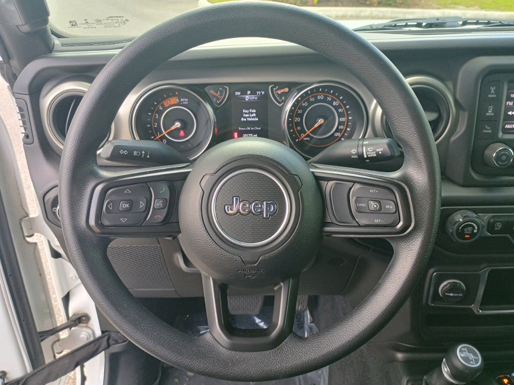 Used 2021 Jeep Wrangler Unlimited Sport AWD/4WD image 25