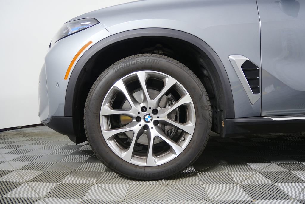 Certified 2026 BMW X5 sDrive40i image 7