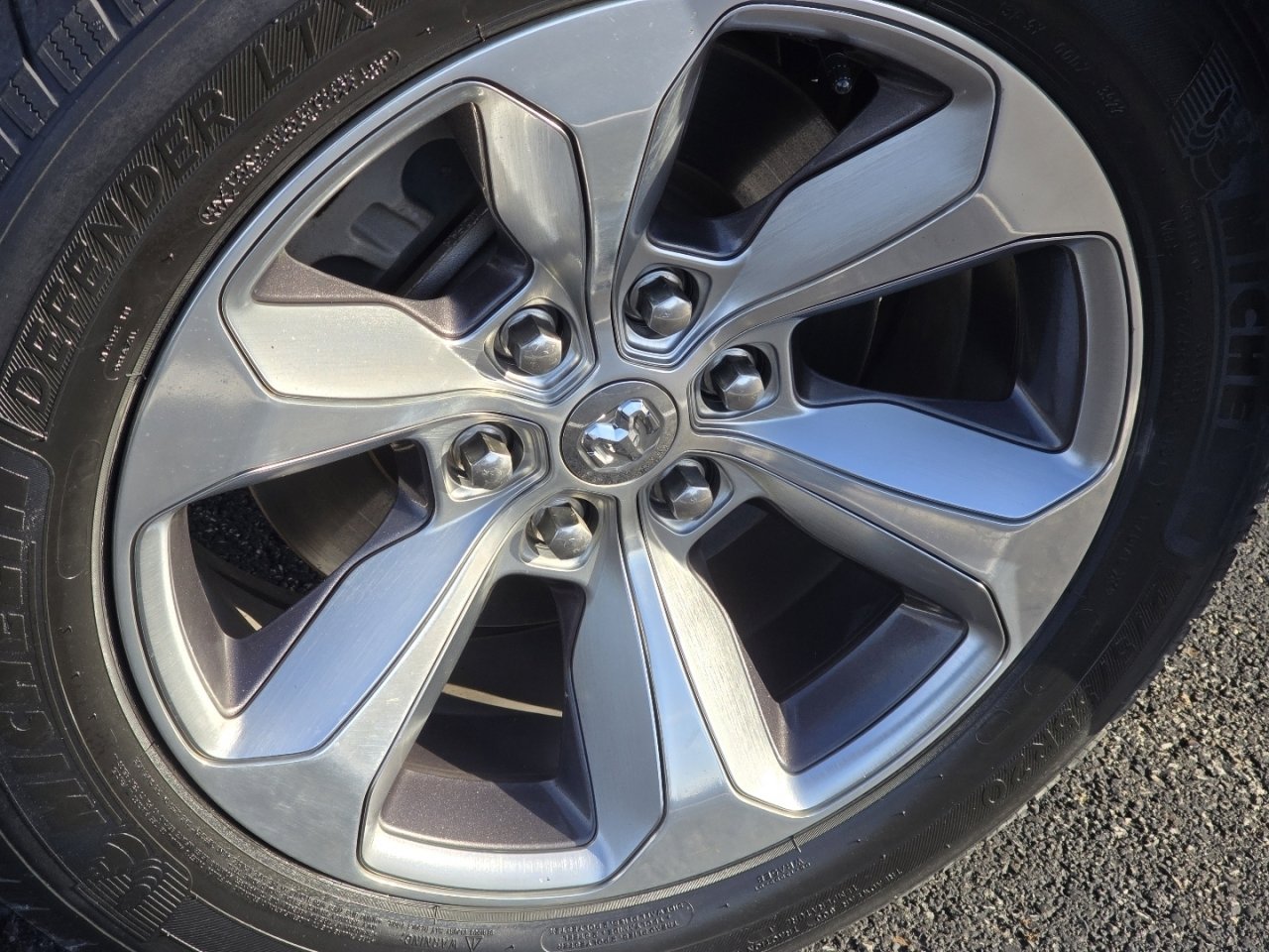 Used 2021 RAM 1500 Limited image 12