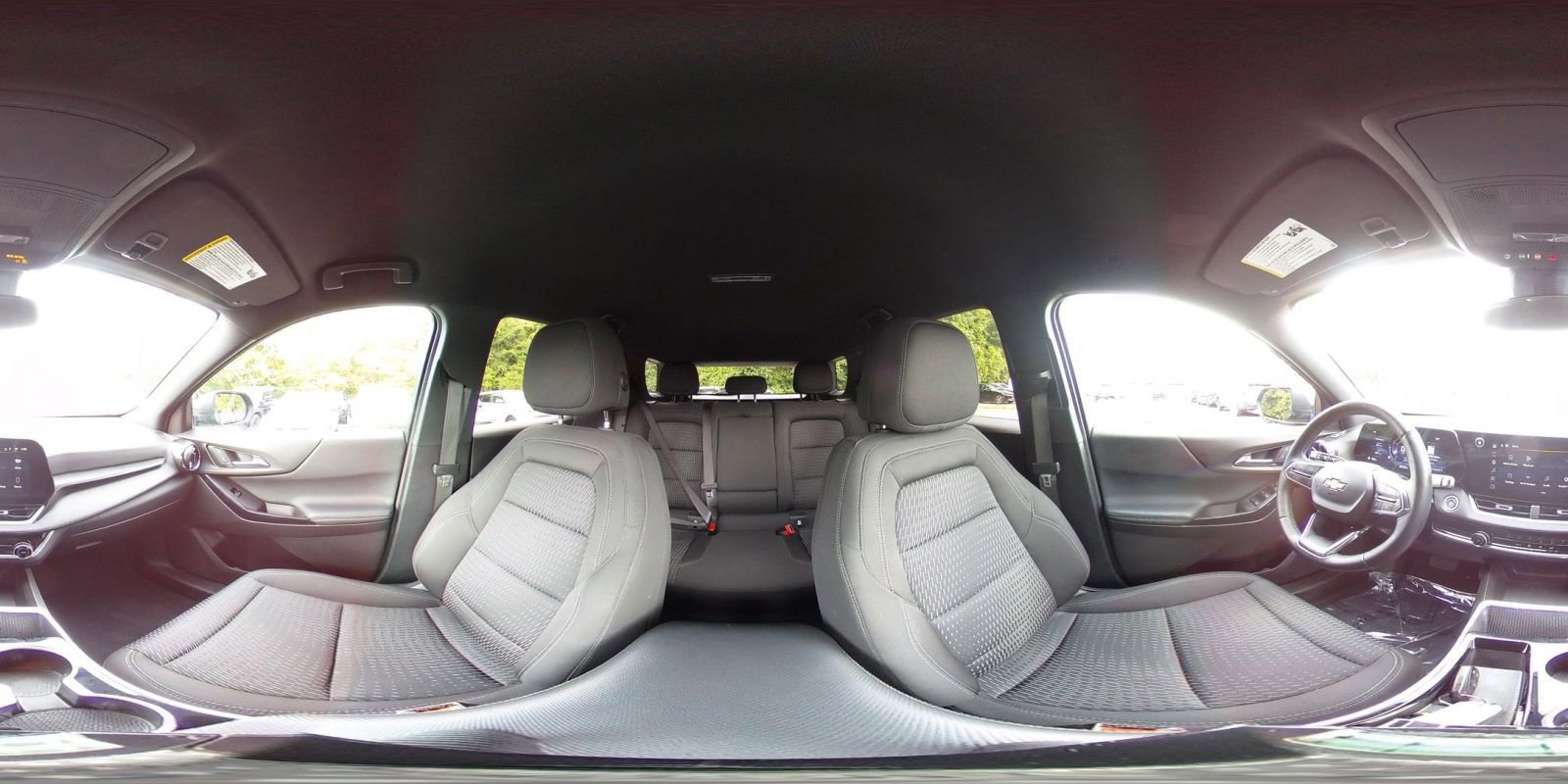 Used 2025 Chevrolet Equinox LT FWD image 41