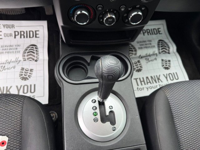 Used 2011 Mitsubishi Endeavor LS image 18