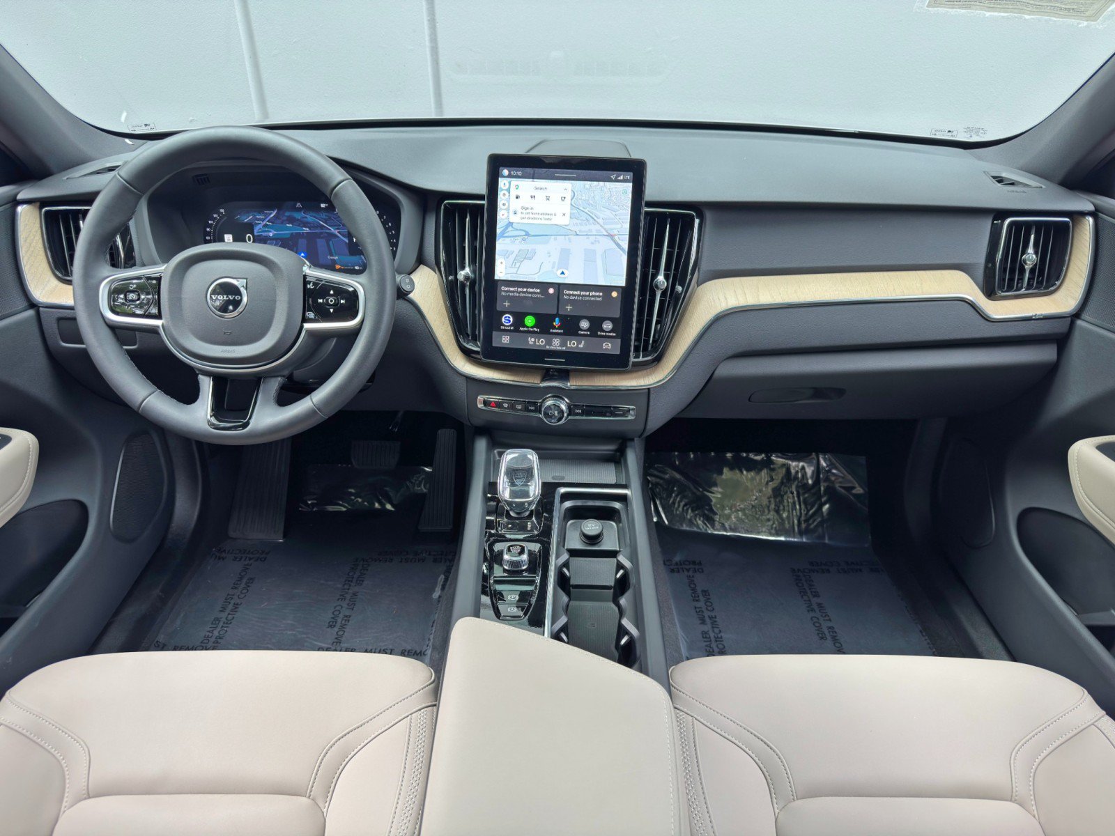 Used 2026 Volvo XC60 B5 Core w/ Climate Package AWD/4WD image 13