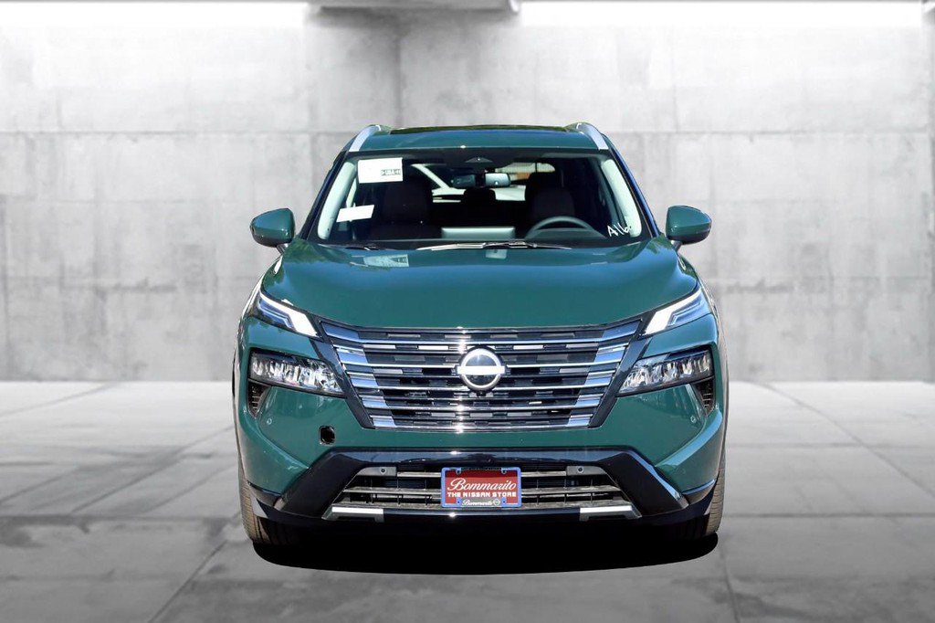 New 2026 Nissan Rogue Platinum AWD/4WD image 4