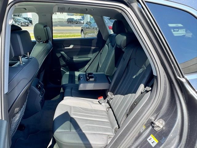 Certified 2023 Audi Q5 e Premium w/ Convenience Package AWD/4WD image 39