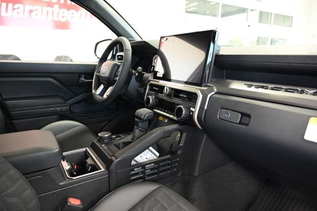 New 2026 Toyota Tacoma TRD Sport w/ TRD Sport Premium Package AWD/4WD image 15