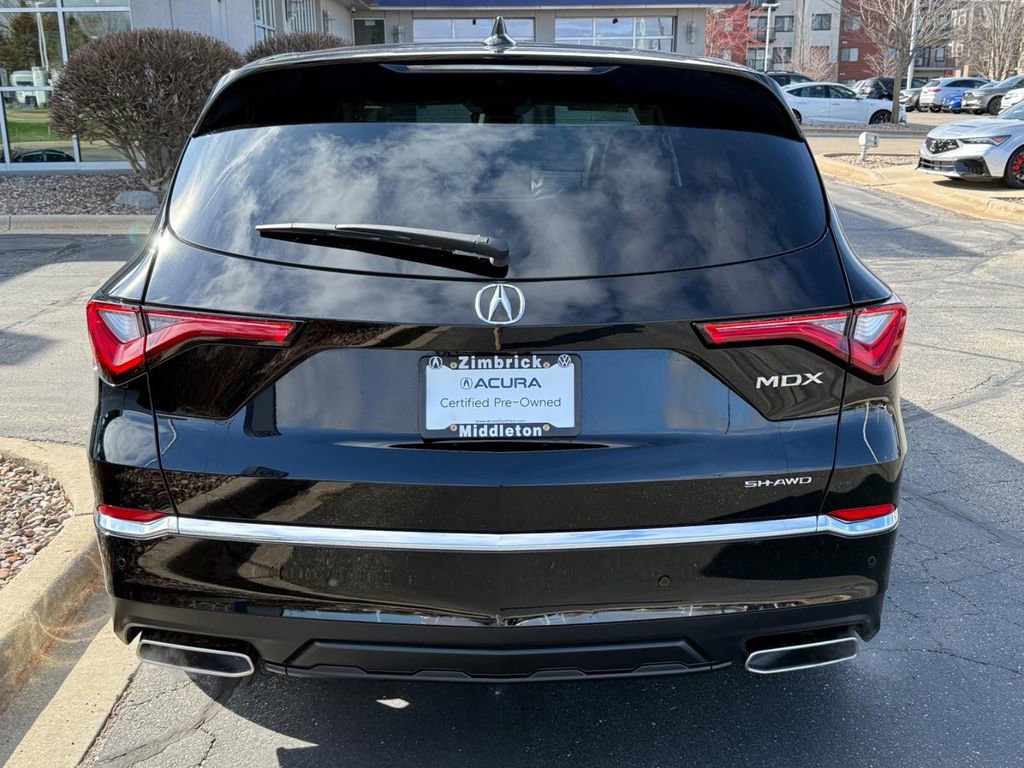 Certified 2024 Acura MDX SH-AWD w/ Technology Package image 4
