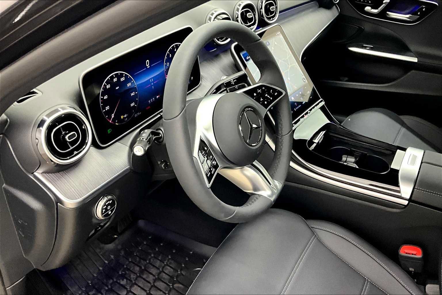 New 2025 Mercedes-Benz C 300 Sedan image 8