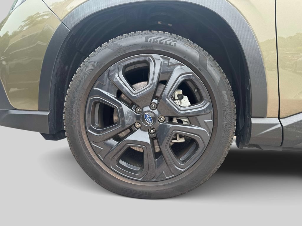 Used 2024 Subaru Ascent Onyx Edition AWD/4WD image 9