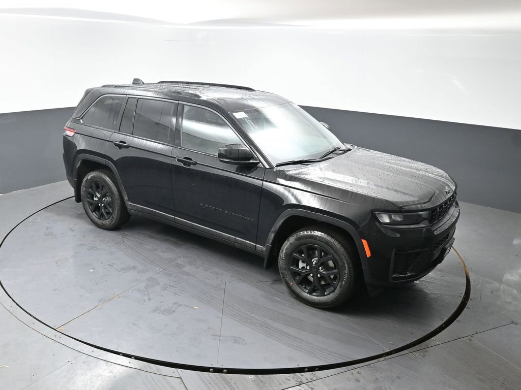 New 2026 Jeep Grand Cherokee Laredo image 31