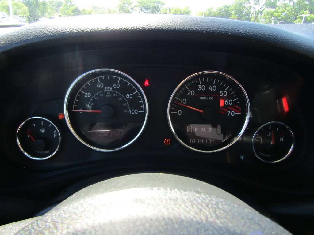 Used 2016 Jeep Wrangler Unlimited Rubicon AWD/4WD image 16