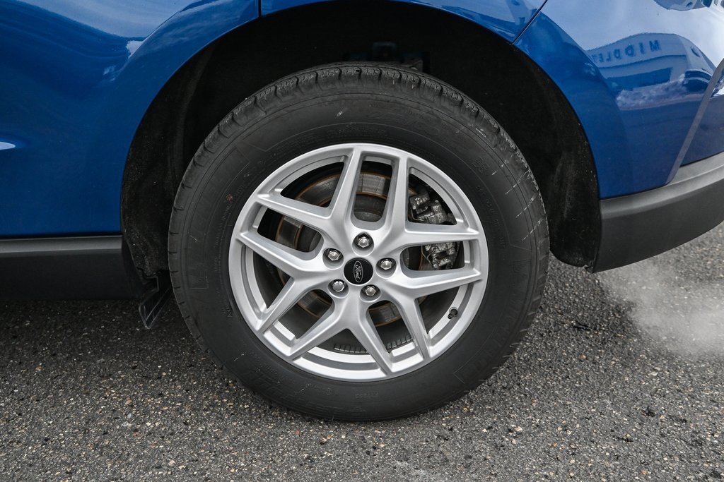 Used 2024 Ford Edge SEL w/ Convenience Package image 13