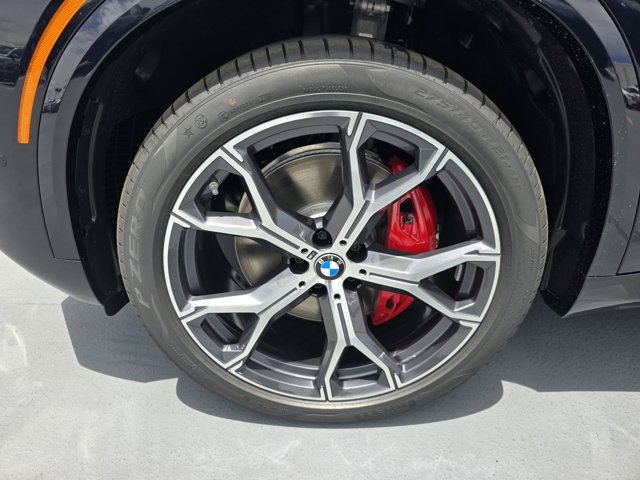 New 2026 BMW X5 sDrive40i w/ M Sport Package RWD image 5
