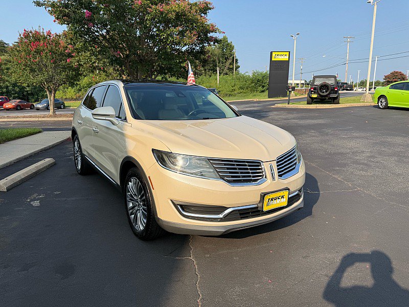 Used 2018 Lincoln MKX Reserve w/ Lincoln MKX Climate Package AWD/4WD image 6