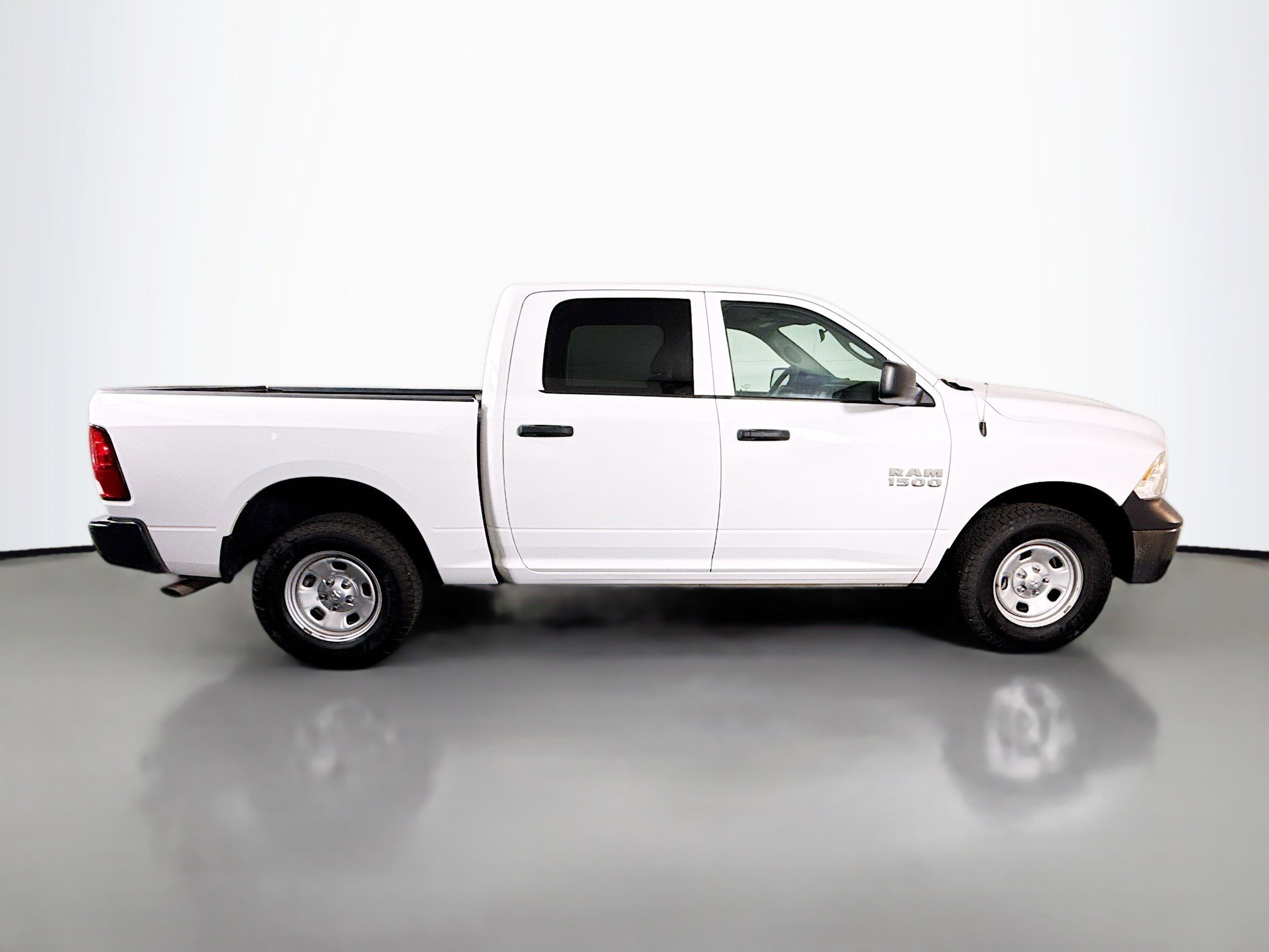 Used 2018 RAM 1500 Tradesman w/ Popular Equipment Group AWD/4WD image 11