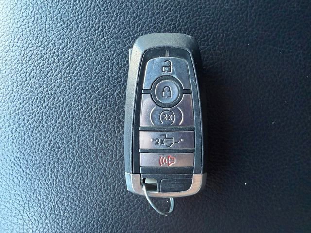 Used 2019 Ford F150 Lariat AWD/4WD image 29