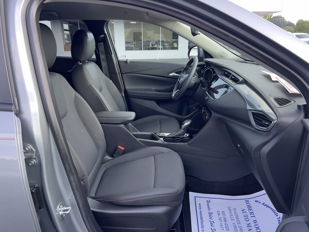 Used 2023 Buick Encore GX Select w/ Sport Touring Package image 12