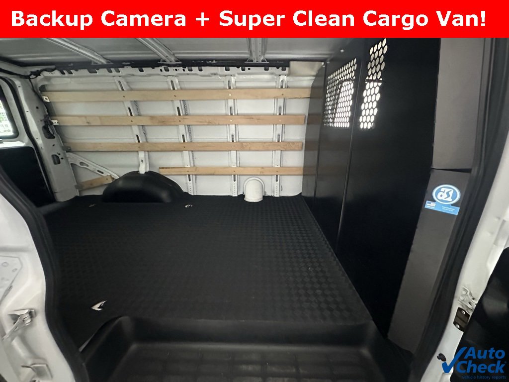 Used 2023 GMC Savana 2500 w/ Driver Convenience Package image 15