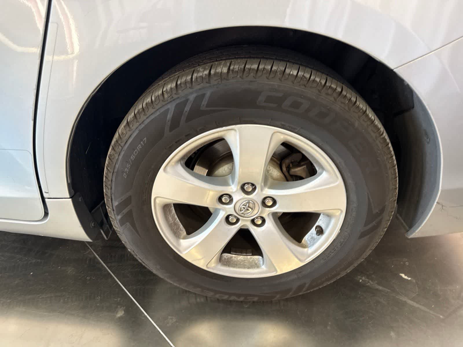 Used 2016 Toyota Sienna LE FWD image 10