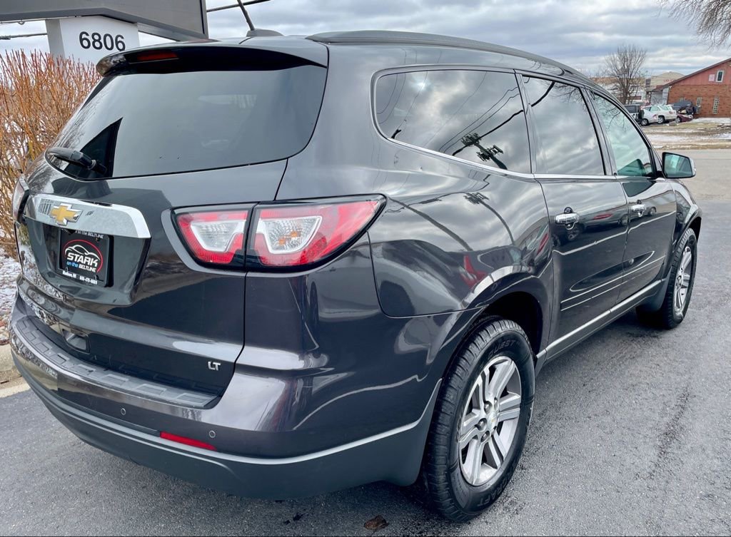Used 2017 Chevrolet Traverse LT image 7