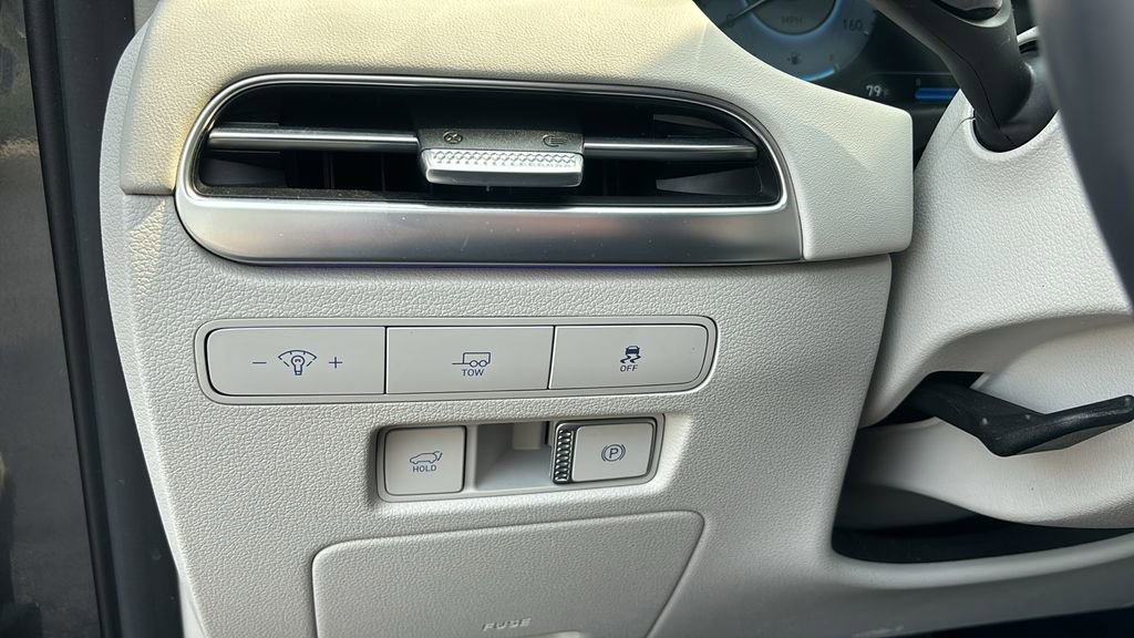 Used 2024 Hyundai Palisade Calligraphy image 15