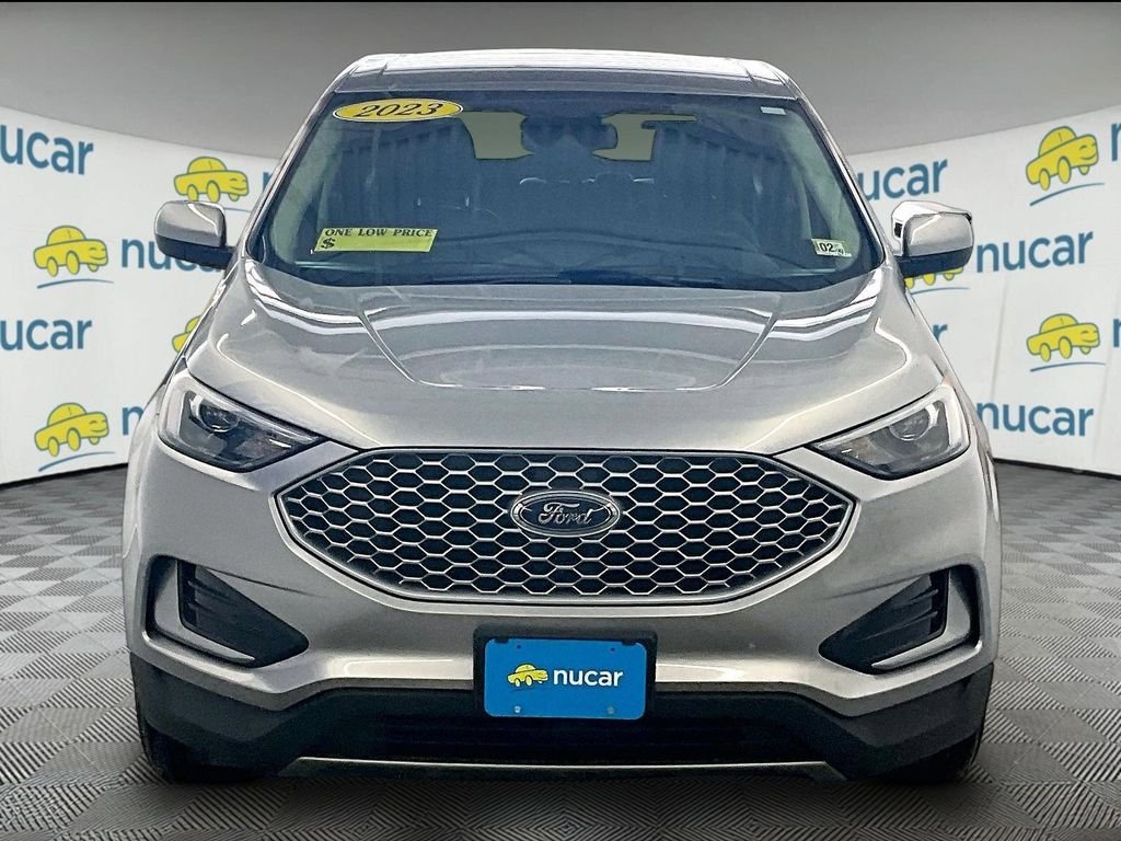 Used 2023 Ford Edge SEL AWD/4WD image 2