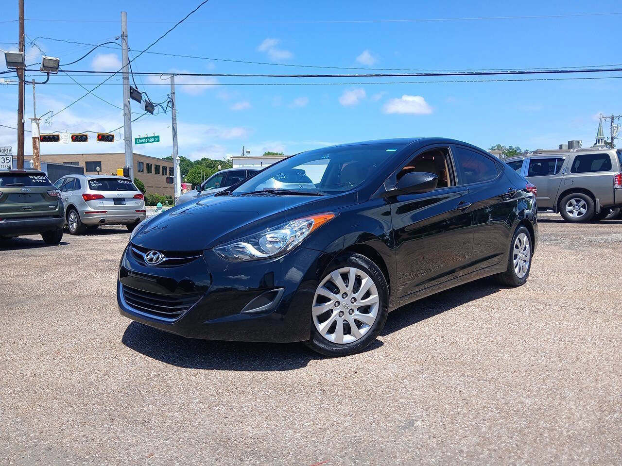 Used 2012 Hyundai Elantra GLS w/ Comfort Pkg 2 FWD image 2
