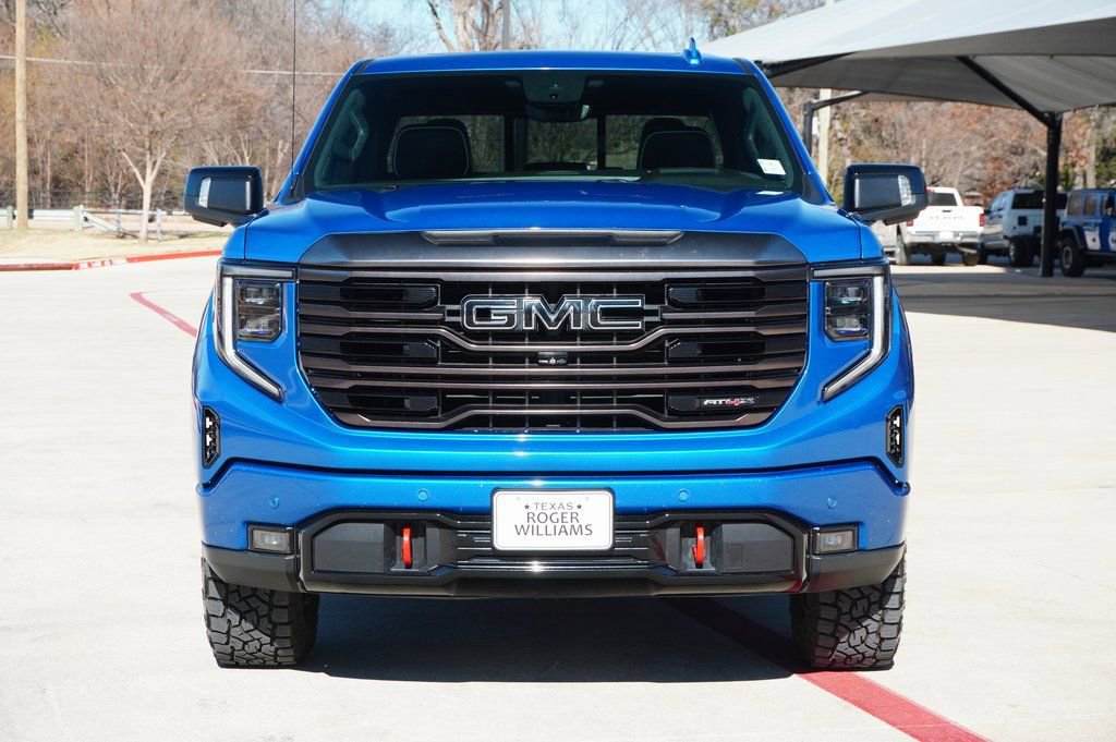 Used 2023 GMC Sierra 1500 AT4X image 7