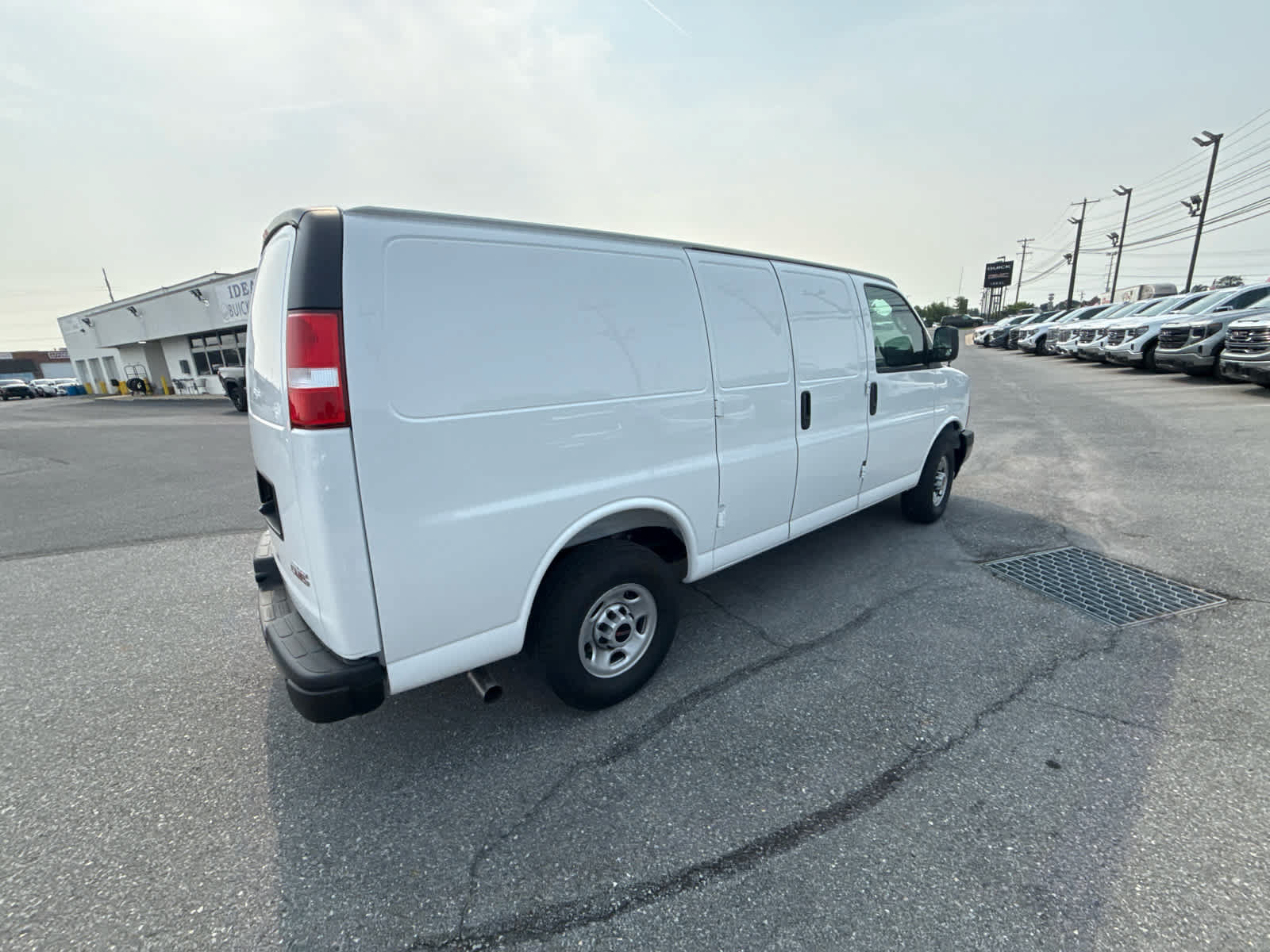 New 2026 GMC Savana 2500 w/ Driver Convenience Package RWD image 20