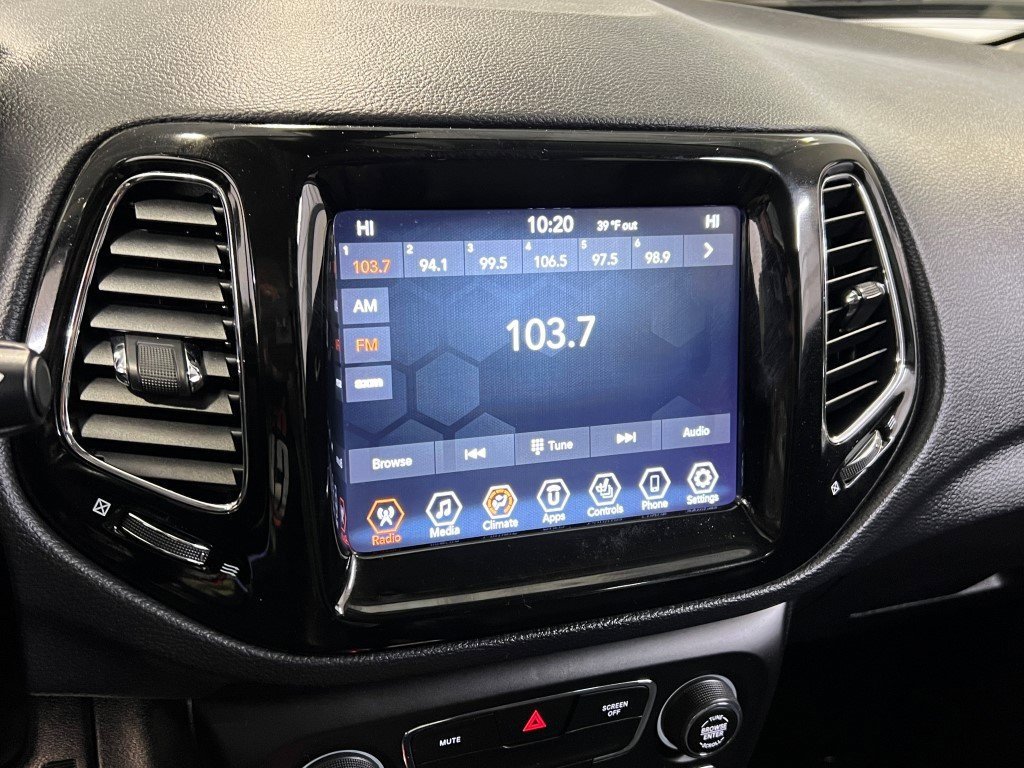 Certified 2020 Jeep Compass Limited image 38