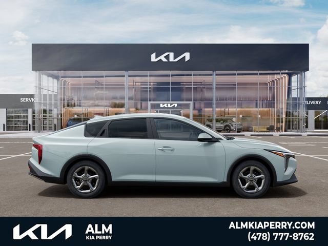 New 2026 Kia K4 FWD image 7