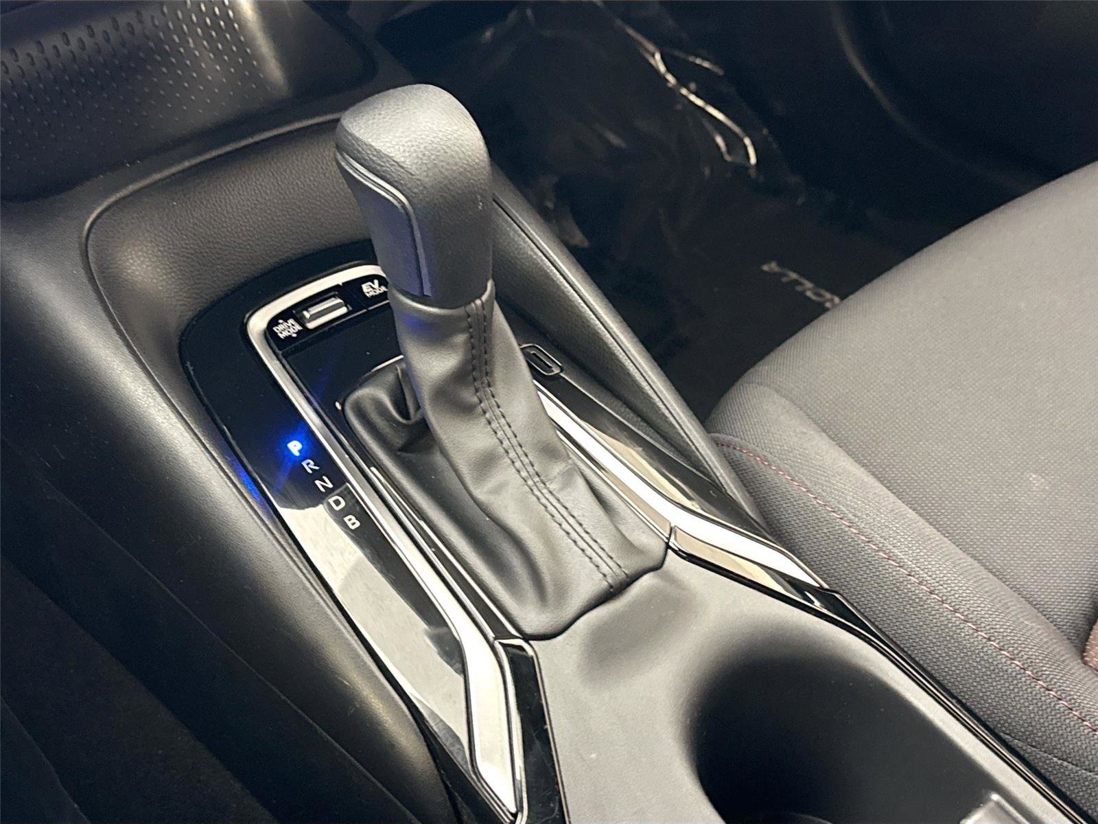 Certified 2024 Toyota Corolla SE image 23