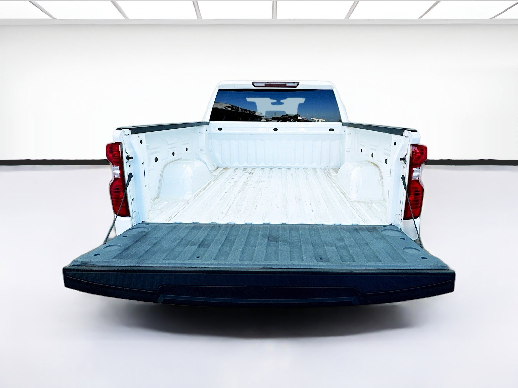 Used 2020 Chevrolet Silverado 1500 LT w/ All-Star Edition RWD image 17