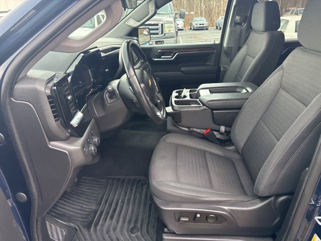 Used 2023 Chevrolet Silverado 1500 LT image 12